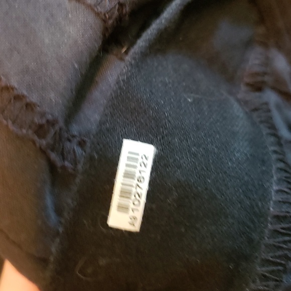 So Slimming by Chico's Black Wide Leg Jeans with sparkly pocket details - Picture 7 of 11